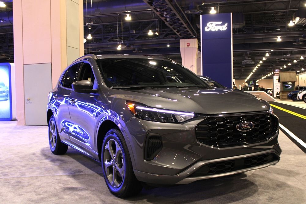 2026 Ford Explorer Platinum: First-Class Comfort, Unmatched Versatility